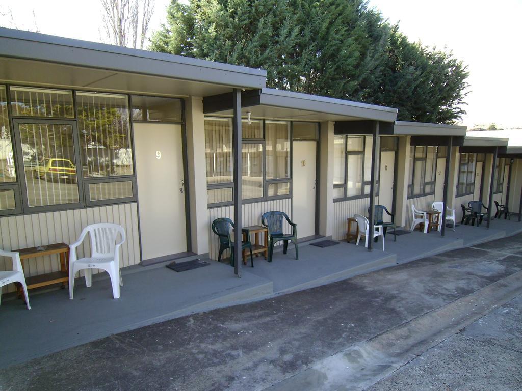 The Swiss Motel Cooma Exterior photo